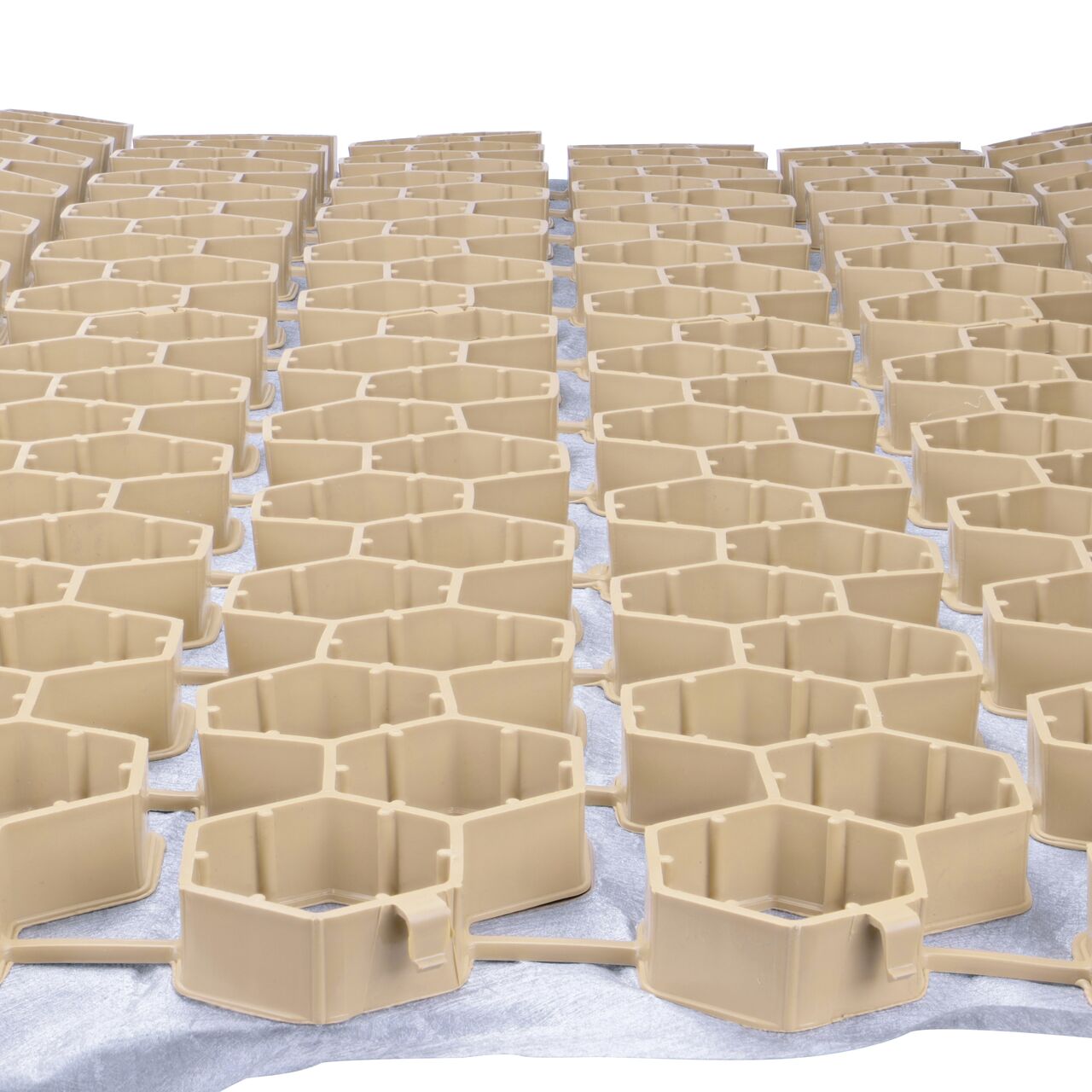 The NDS EZ Roll® Gravel Paver (NDS GP4X150T) panels sit 1 inch high and has an unfilled compressive strength of 53,683 psf supporting H-20 and H-25 loads