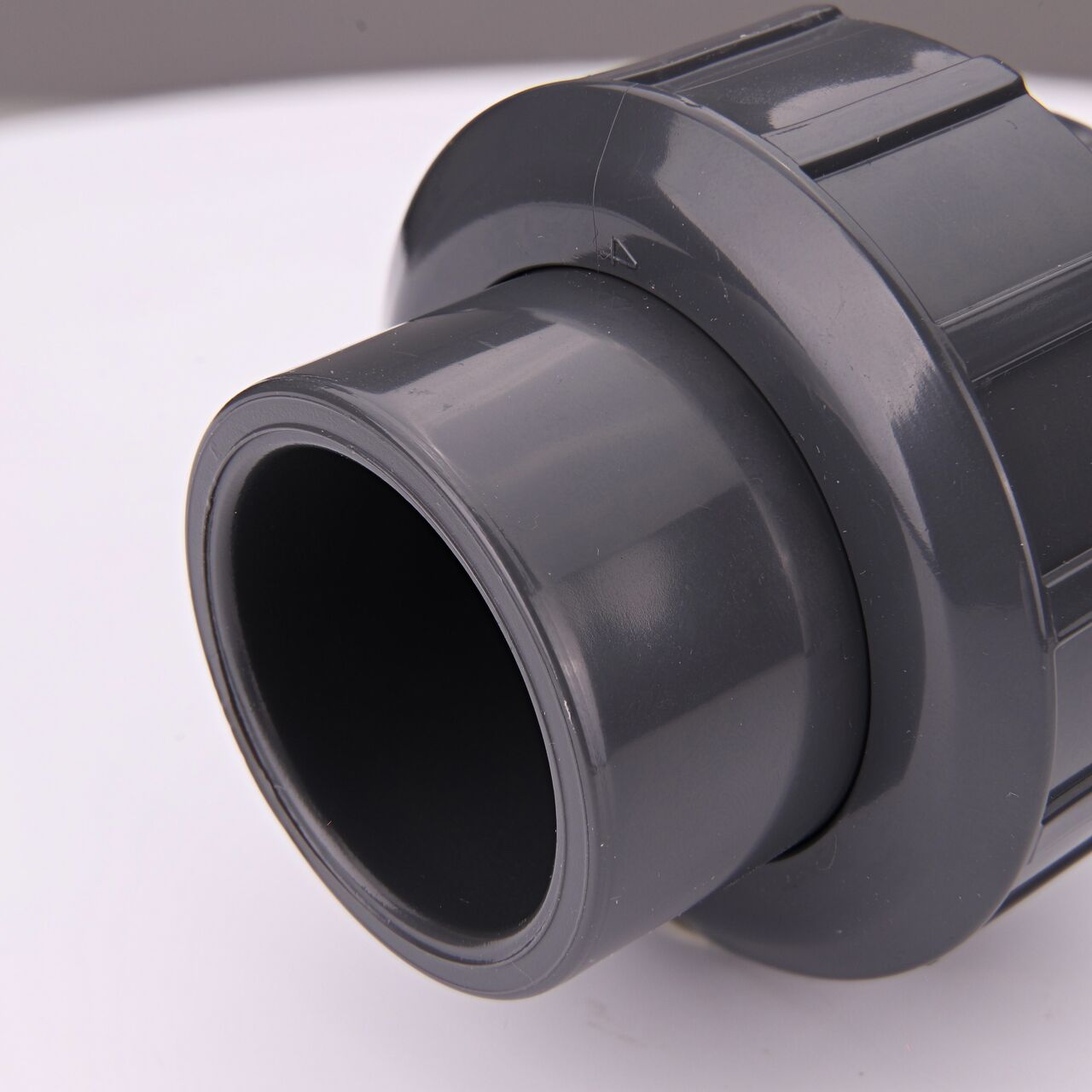 Closeup view of the other slip end on the NDS 1 in. PVC Union (NDS U-1000-S) used to connect pipes and provide a quick way to separate pipes when needed