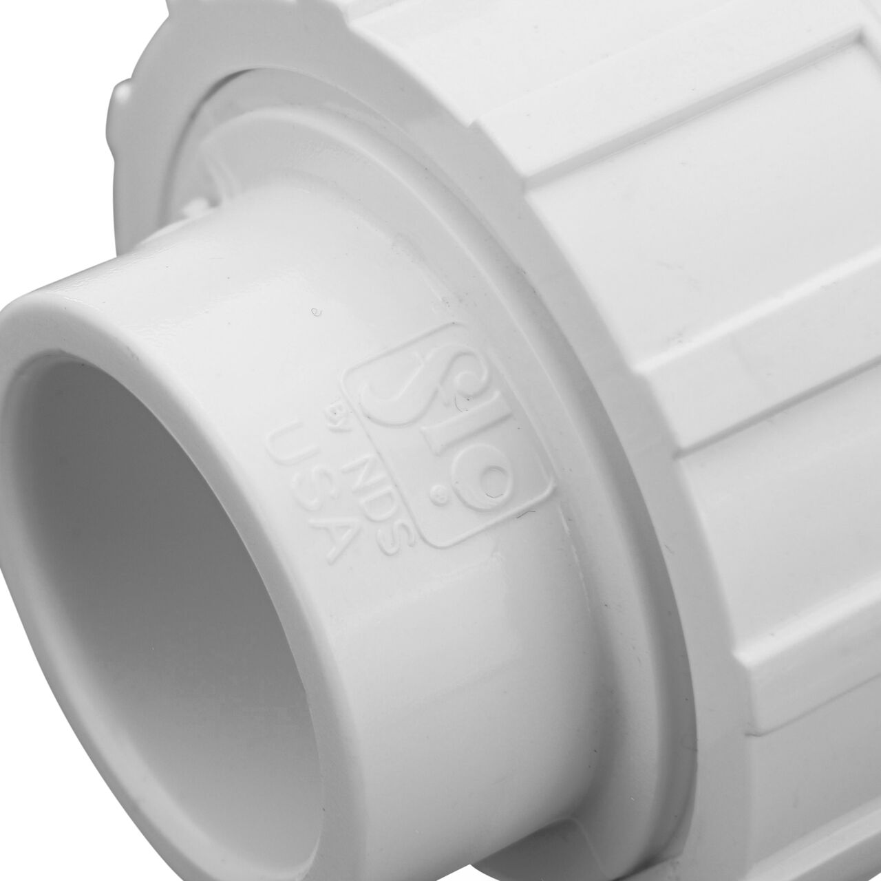 Close up view of the PVC Union, 3/4 in. Sch. 40 S X S showing NDS brand a leader in flow management solutions and the preferred choice of professionals since 1972 mark (NDS WU-0750-S)
