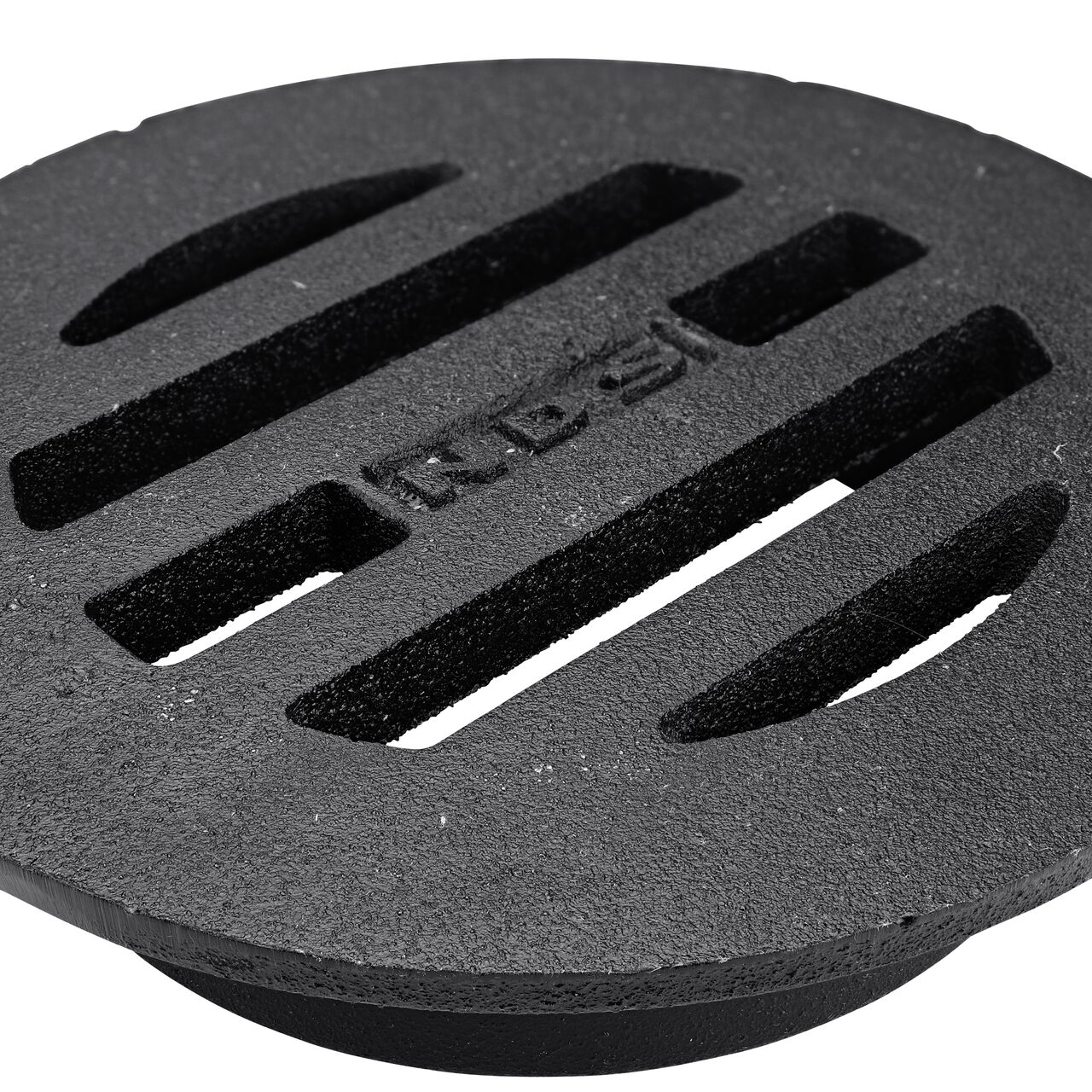 Closeup of the grate design of the NDS 6 in. Round Duracast™ Ductile Iron Grate (NDS D6)