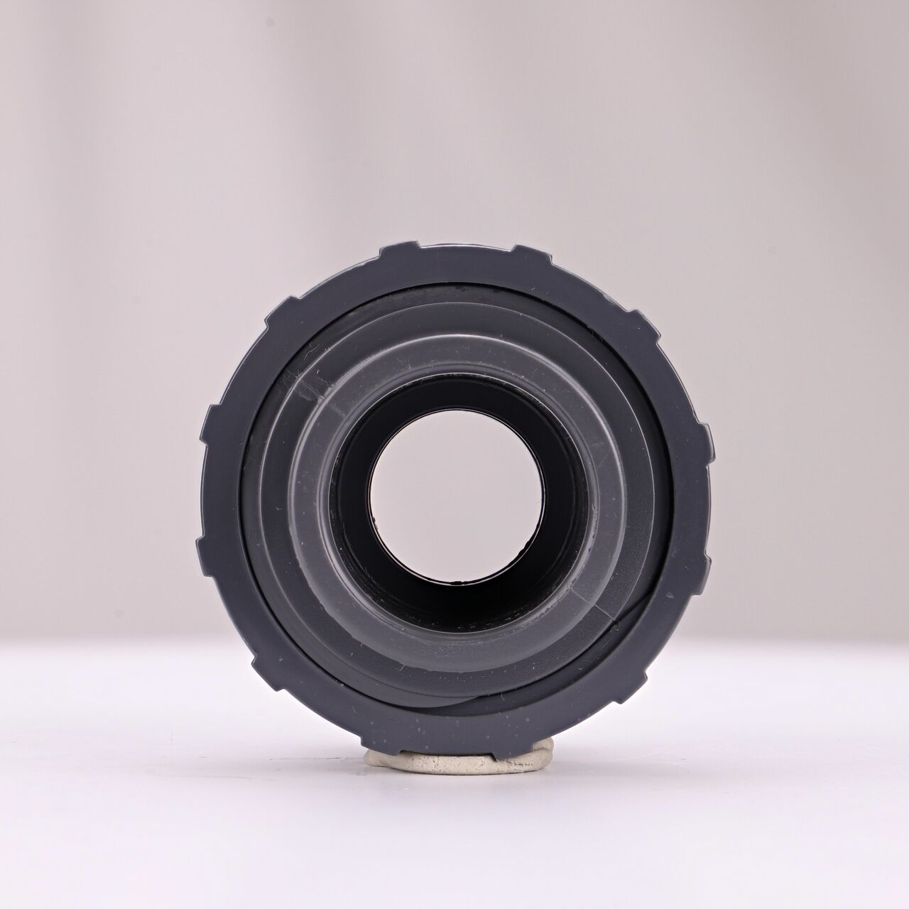 The inside of the NDS 3/4 in. PVC Union which allows water to flow through while preventing leaks and made of durable PVC plastic (NDS U-0750-S)