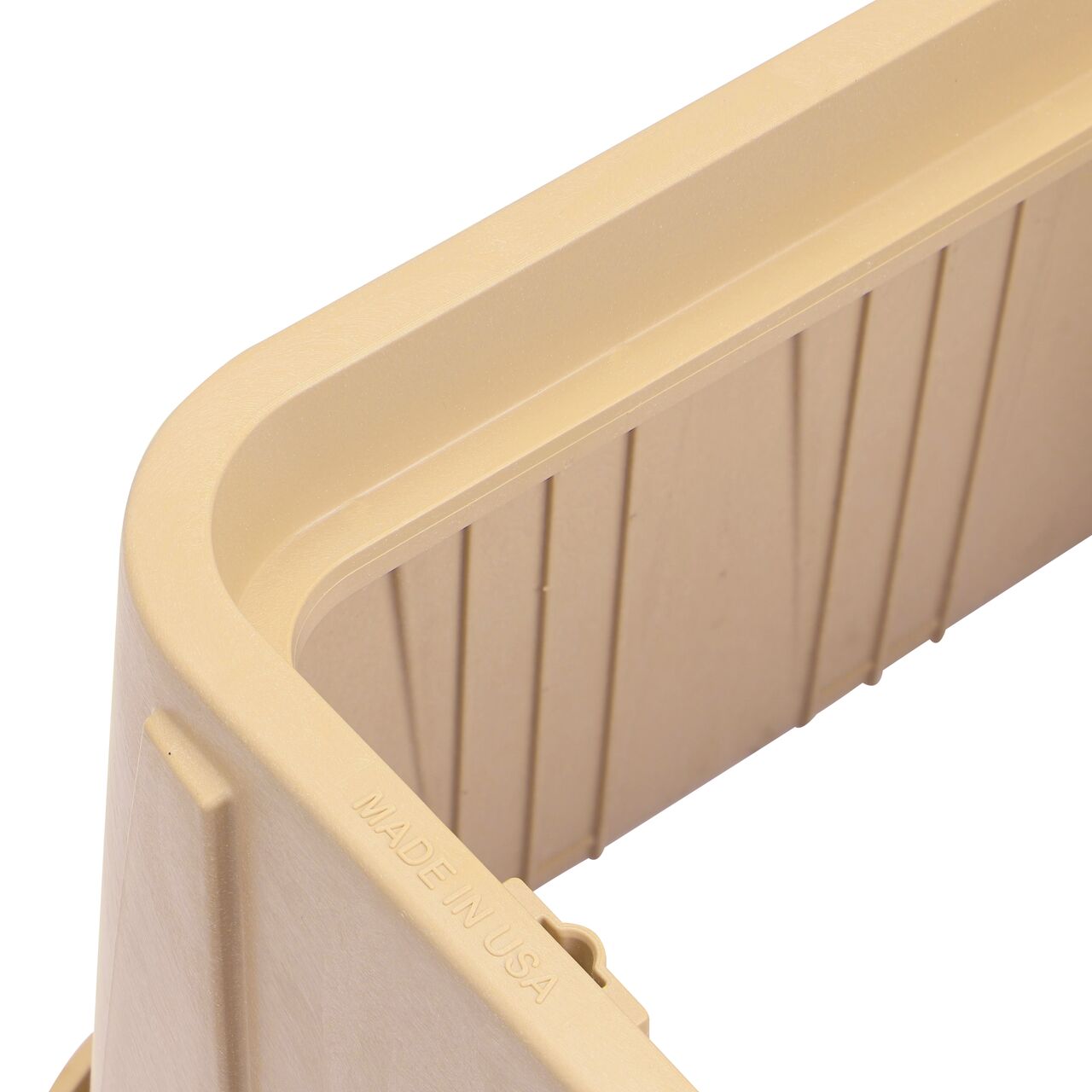 Closeup view of the inside reinforced edges on the NDS 14 in. x 19 in. Rectangular Pro-Spec® Series Valve Box and Cover (NDS 314BCBSAND)