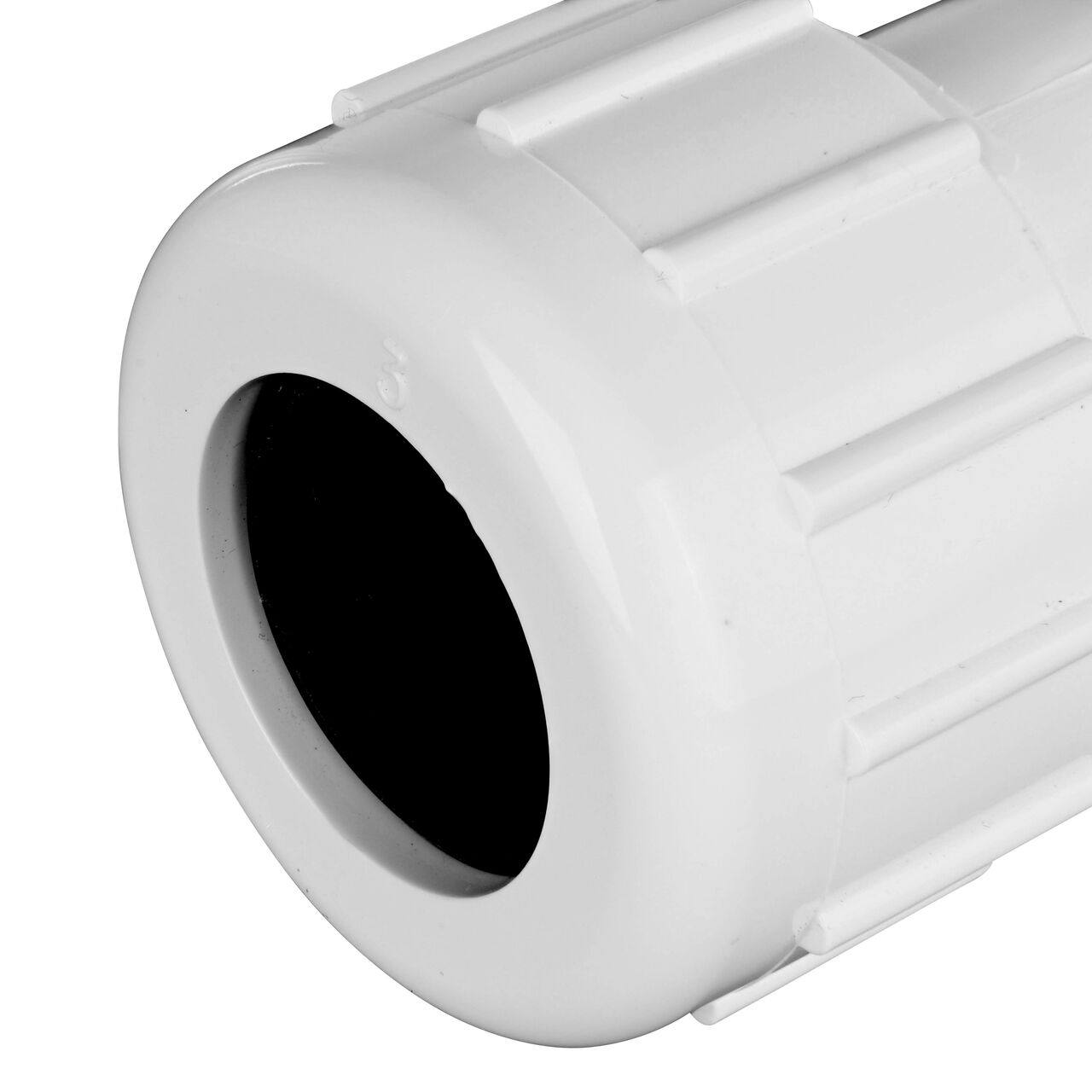 Closeup view of the NDS PVC Threaded Tees showing the compression end with 3/4 in. adjustable nuts that secured in place which reduces pull-out from pipe (NDS CPT-0750-T)