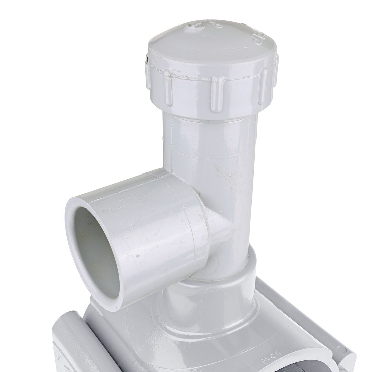 Closeup view of the 1-1/2 in. socket or 2 in. spigot hot/wet tap connection point on the 4 in. NDS Flo-Tap™ Rigid PVC saddle with 1-1/2 in. socket or 2 in. spigot (NDS 3240)