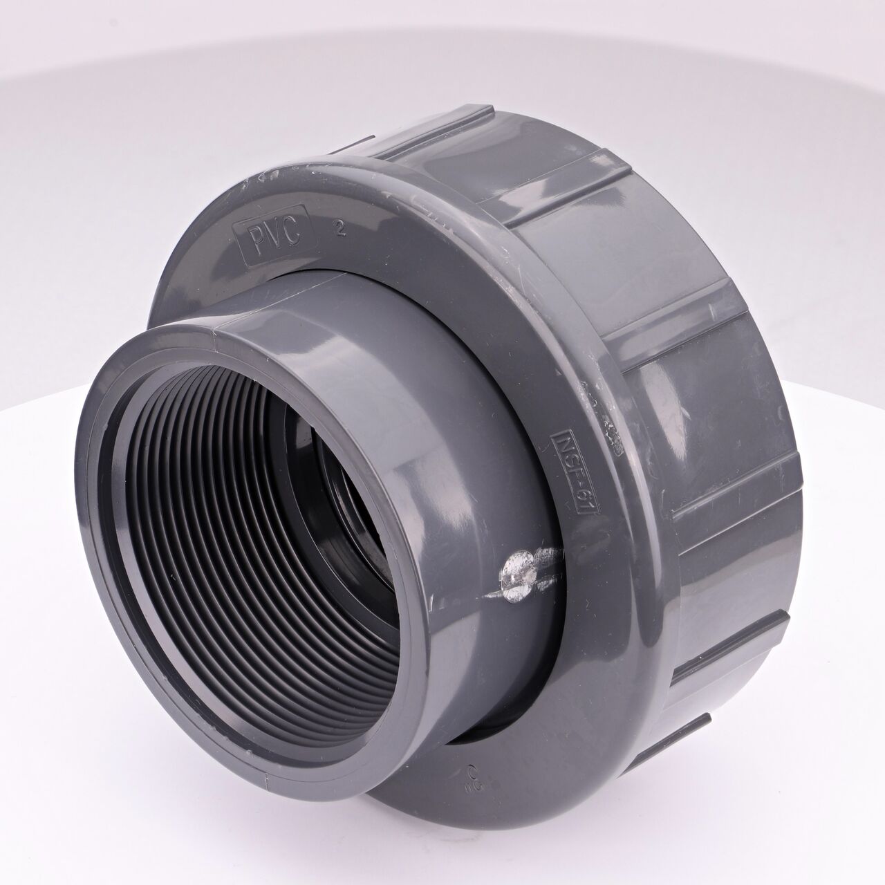 The NDS 3 in. PVC Union is an easy-fit coupling has two FPT ends that threads onto 3 in. Sch. 80 pipe ends for pool and spa, irrigation, and plumbing installations (NDS U-3000-T)