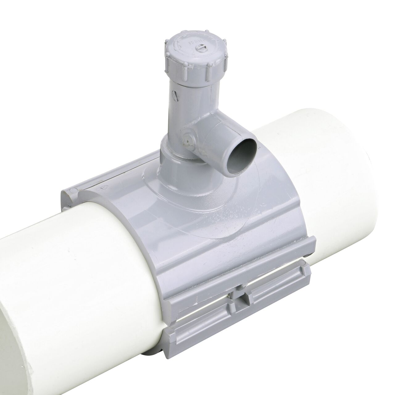Alternate angle of the 4 in. NDS Flo-Tap™ Rigid PVC saddle with 3/4 in. socket or 1 in. spigot connection on top (NDS 3140) which is made of corrosion-proof material and no bolts, washers, or nuts needed to install which means no rust