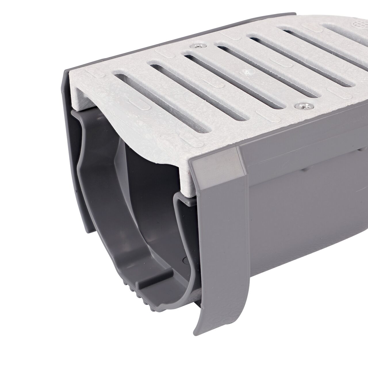 Closeup of the outside end on the NDS Spee-D® Contour™ Channel Drain Start & End Kit (NDS 400-ACSE-WH) that connects to a straight NDS Spee-D Channel Drain (NDS 400, 400-10) with a NDS Spee-D Couping (NDS 248)