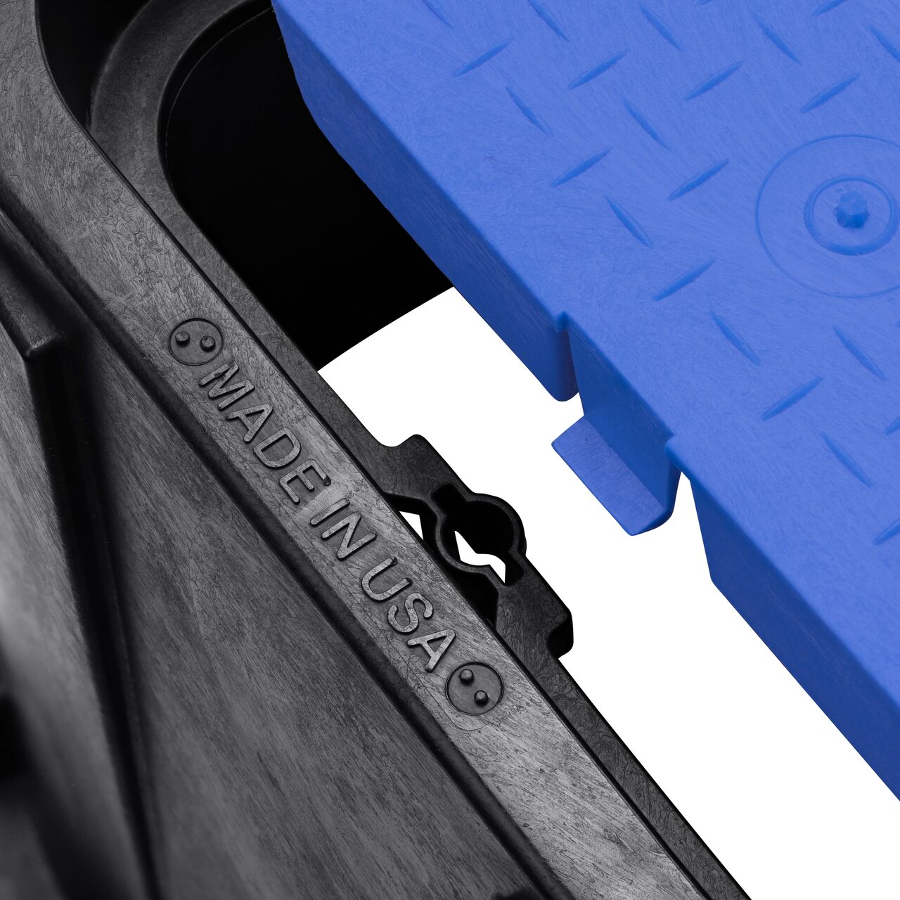 Align the bolt hole on the lid with the universal locking mechanism hole from the NDS 14 in. X 19 in. Rectangular Standard Series Black Meter Box and Blue Water Meter Cover (NDS D1200-DICIRBLU) for a secure fit