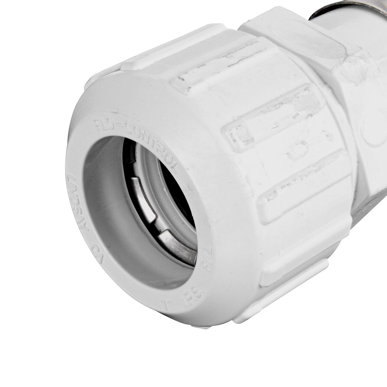 Closeup of the Flo Lock compression end with steel gripper on the NDS 1 in. Flo-Lock™ Gripper Adapter (NDS 136-10)