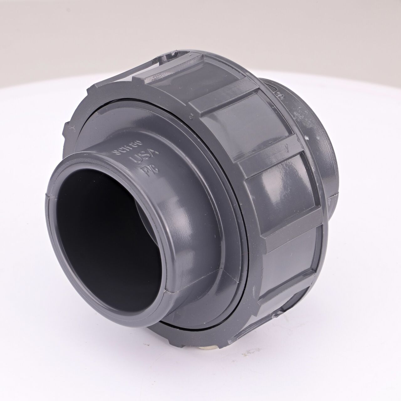 The NDS 1-1/2 in. PVC Union connects two 1-1/2 in. schedule 80 pipes to create a leak-resistant connection without the need for traditional glued sealant (NDS U-1500-S)