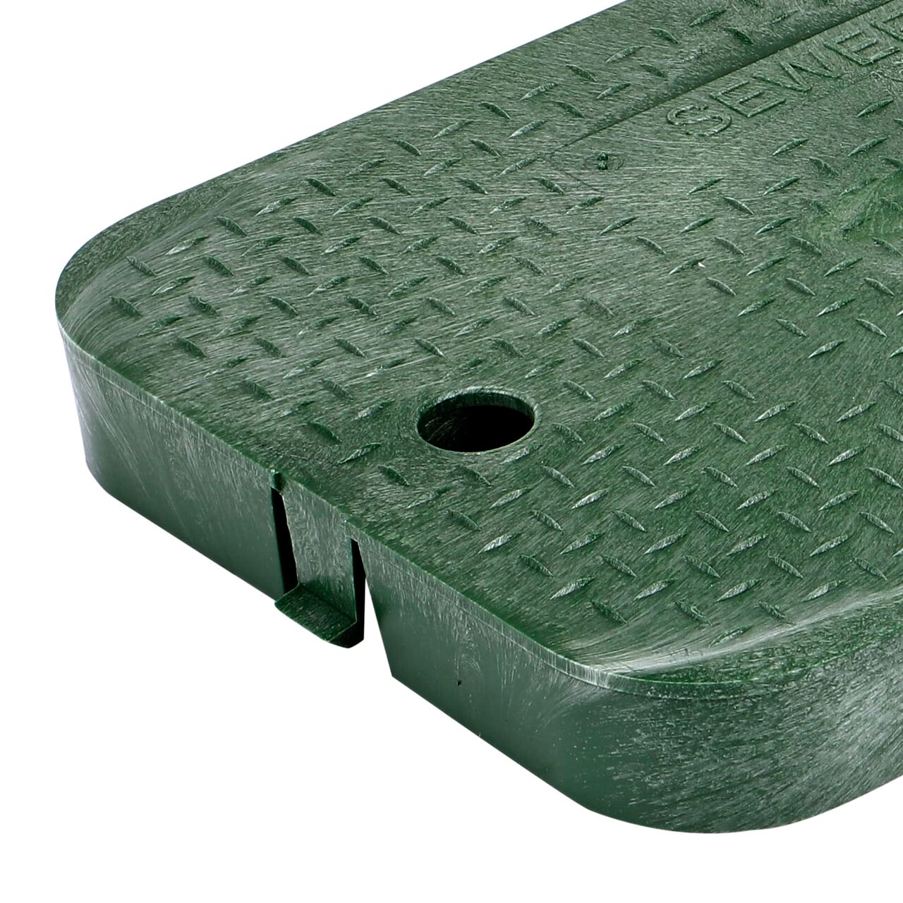 Closeup view of the finger hole on the NDS 14 in. x 19 in. Standard Series Water Meter cover (NDS D1200-DISGSWRL) for the NDS 14 in. x 19 in. Rectangular Standard Series Meter Box; place finger inside and lift lid out of the box
