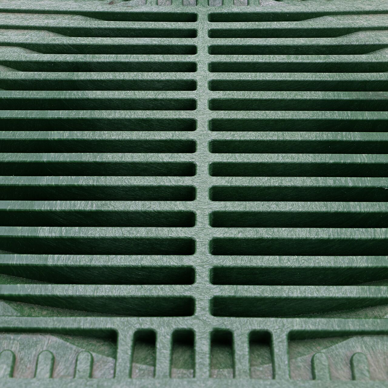 Closeup of the NDS 9 in. Square Grate (NDS 950*, NDS 950)