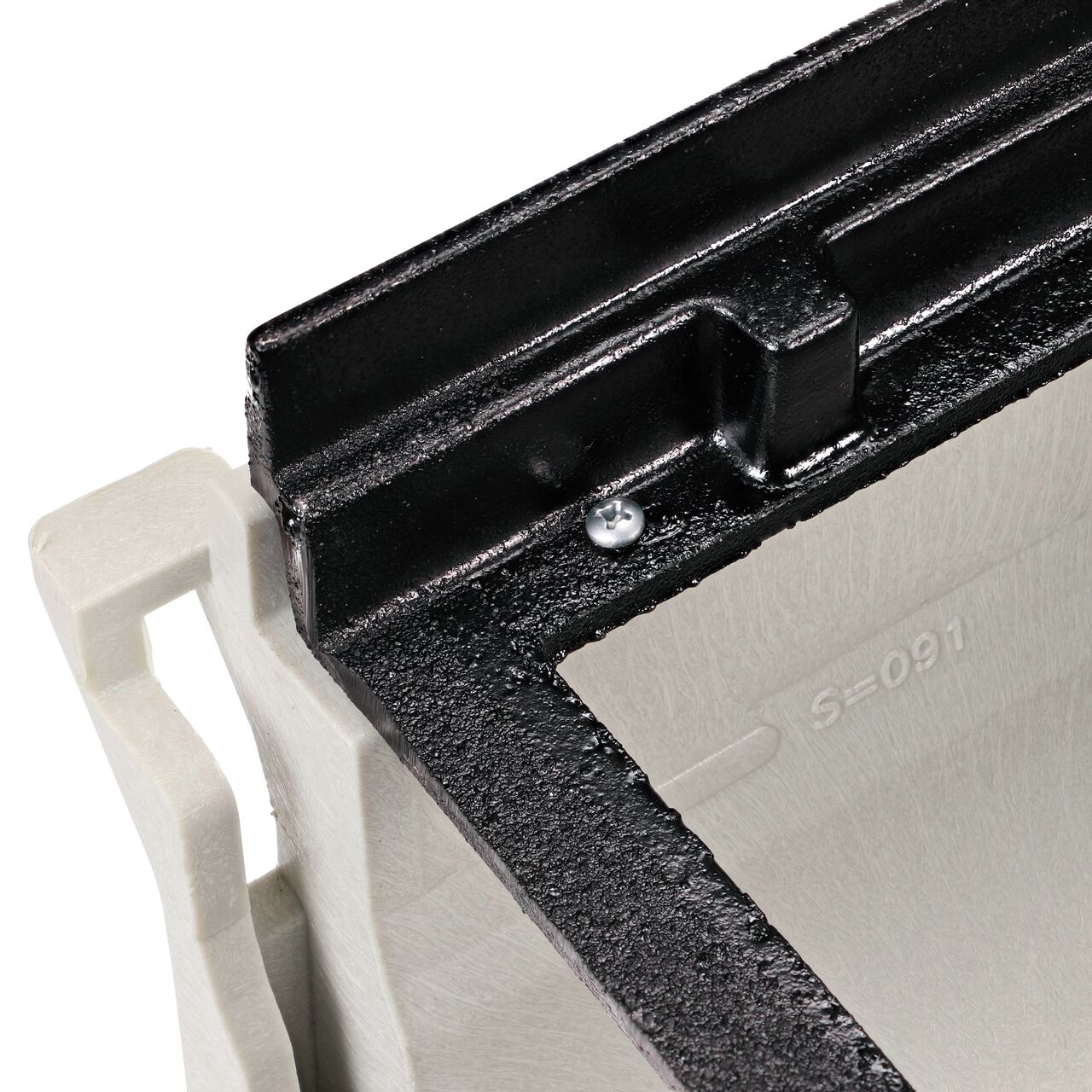 The #6 Phillips Pan Head Screw (NDS DS-123) secures the DS-200H iron frames to Dura Slope Trench Drains and in-line basins