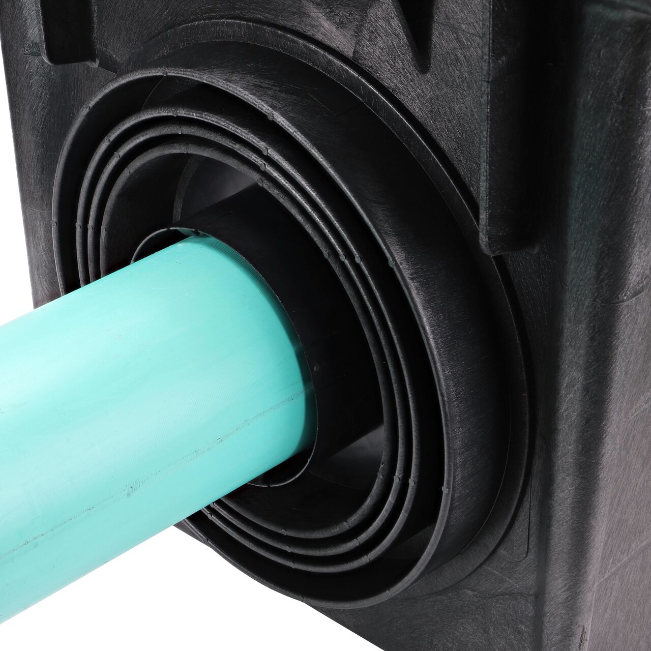 The NDS Outlet Adapter with Reducer Ring (NDS 2410, NDS 1890) along with the 6 in. Drain Pipe Outlet Adapter (NDS 1266) helps connect Catch Basin Drains to 6 in. S&D drain pipes on 24 in. NDS Catch Basins (NDS 2400)