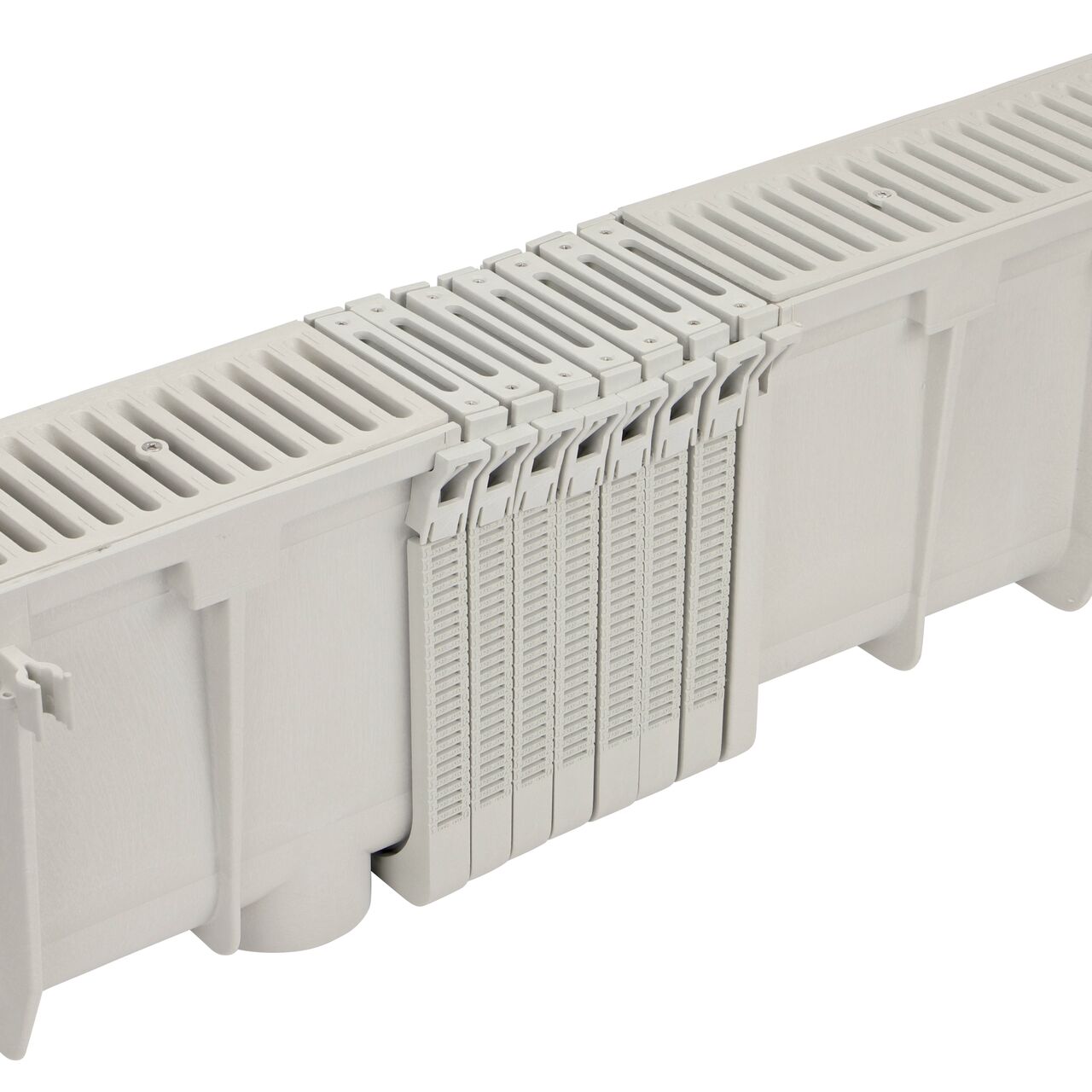 Connect the NDS Dura Slope® Channel Drain EZ-Track™ Radius Couplings (NDS DSRC) and Dura Slope slotted grates with the Dura Slope Channel Drains and matching grates for a complete system