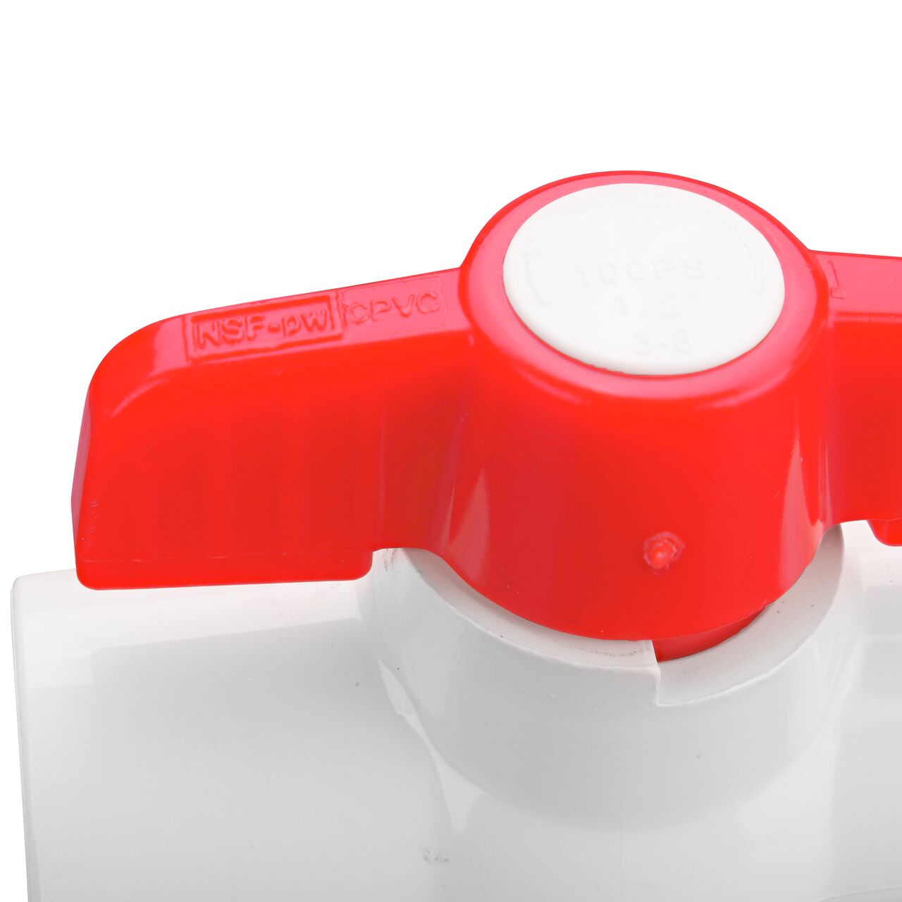 A closeup of the NDS CTS Ball Valve shows that the product can withstand 100 PSI and fits sch. 40 pipes in an irrigation or other pressurized system  (NDS C1310-05)