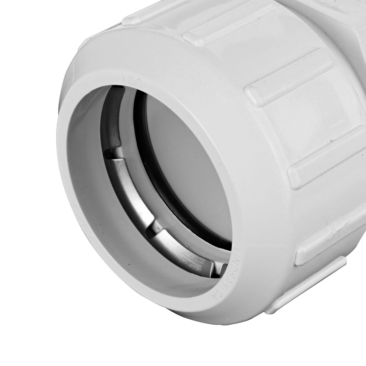 Closeup of the Flo Lock compression end with steel gripper on the NDS 2 in. Flo Lock Gripper Adapter (NDS 135-20)