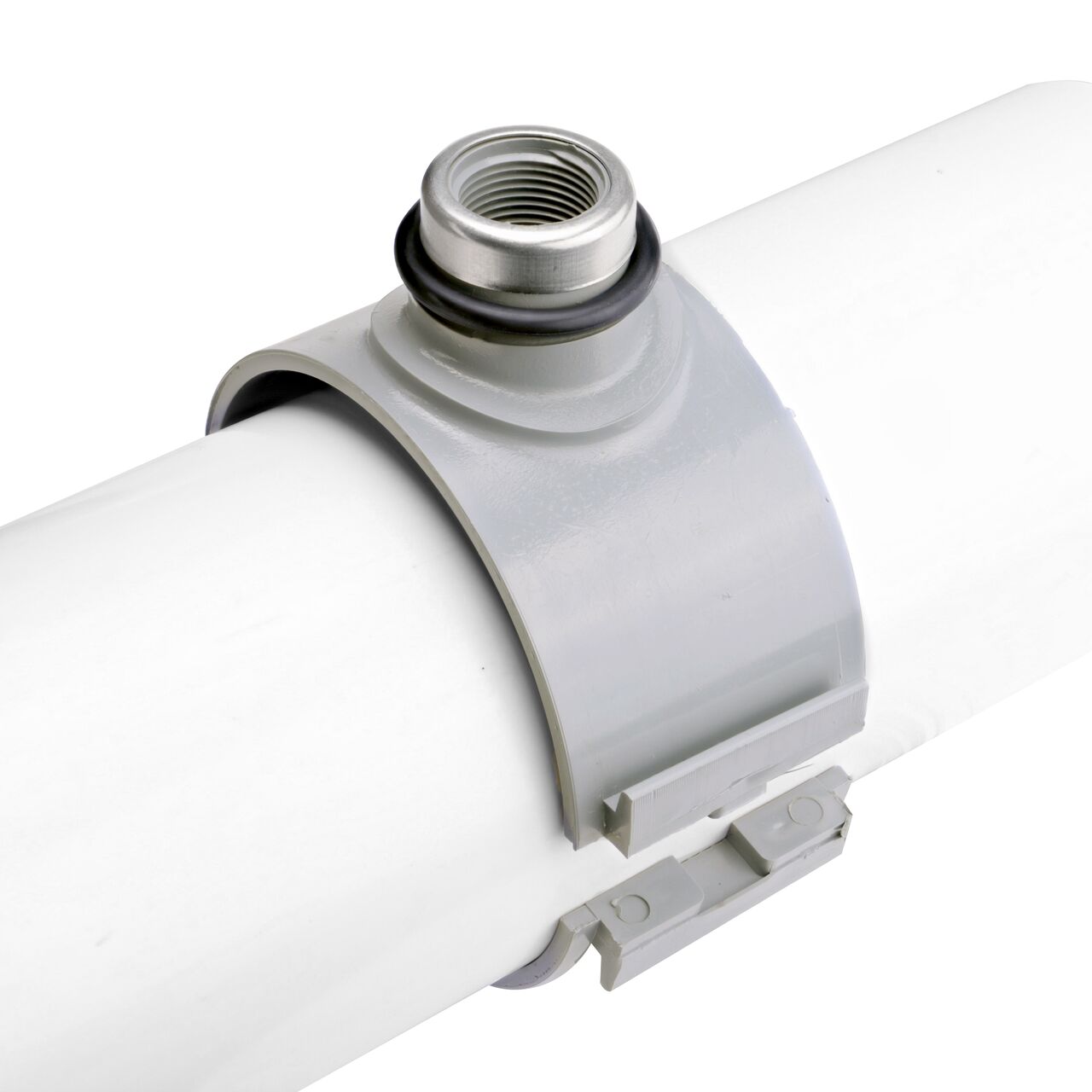 The NDS Clamp-It™ Rigid PVC Saddle with 3/4 in. FPT connection on top (NDS 344007P) clamps onto 4 in. Sch. 40 and Sch. 80 PE pipe