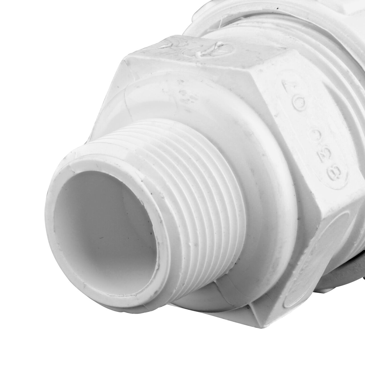 Closeup of the Threaded PVC MPT connection end on the NDS 3/4 in. SIDR-7 MPT X PE TS Flo-Lock™ Gripper Adapter (NDS 830-07)