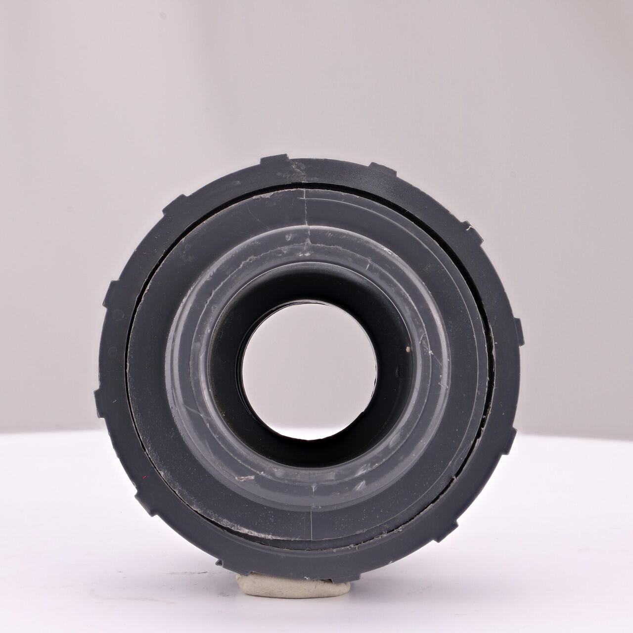 The inside of the NDS 1 in. PVC Union which allows water to flow through while preventing leaks and made of durable PVC plastic (NDS U2-1000-S)