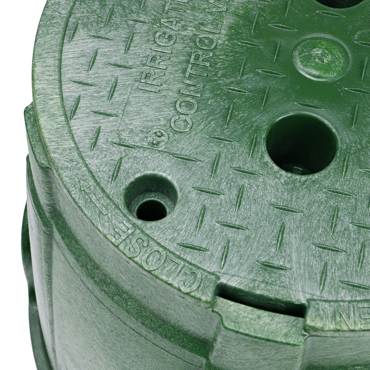 Closeup view of the Green box and Green cover fully assembled, showing locking tabs, bolt hole connection point and reinforced edges on the side of the NDS 10 in. Round Pro-Spec® Series Box (NDS 312BC)