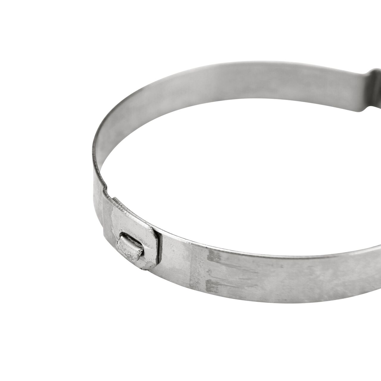 Closeup of NDS 485R Stainless Steel Pinch Clamp mechanical interlock that keeps clamp in place (NDS NC-155000-031)