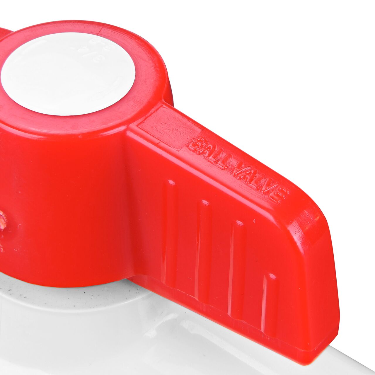 A closeup of the NDS CTS Ball Valve shows that the product can withstand 100 PSI and fits sch. 40 pipes in an irrigation or other pressurized system  (NDS C1310-07)