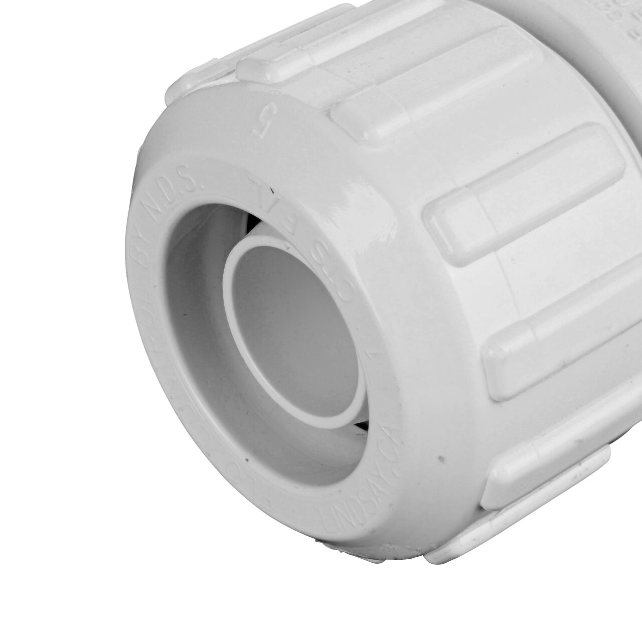 Closeup of the Flo Lock compression end with steel gripper on the NDS 1 in. SDR-9 CTS X 1 in. FPT Flo-Lock™ Gripper Adapter (NDS 731-10)