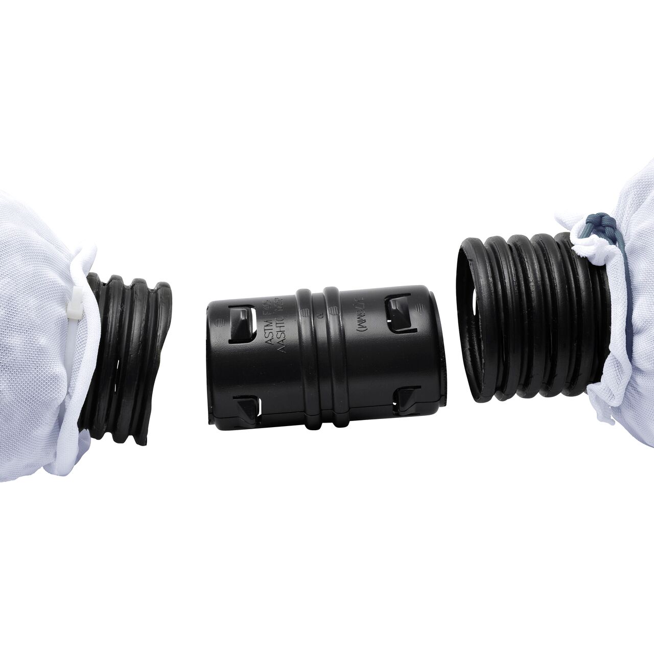 The NDS EZ Drain™ Gravel-Free French Drain System can be connected together with a corrugated internal coupling; step shows coupling betweem two EZ Drain bundles (NDS EZ-0702F)