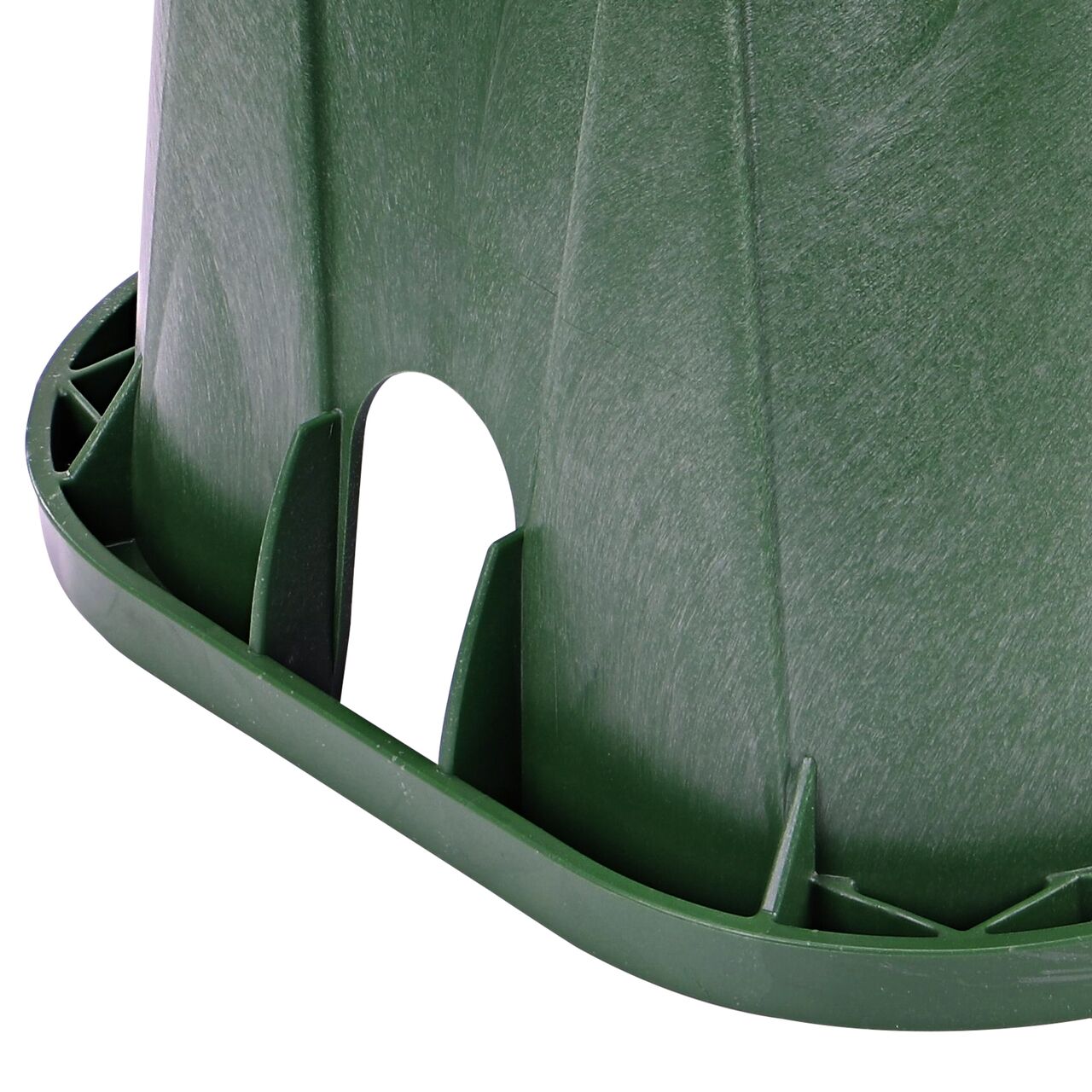Closeup view of the pipe hole on the NDS Green plastic 14 in. X 19 in. Rectangular Pro-Spec® Series Valve Box (NDS 314B)