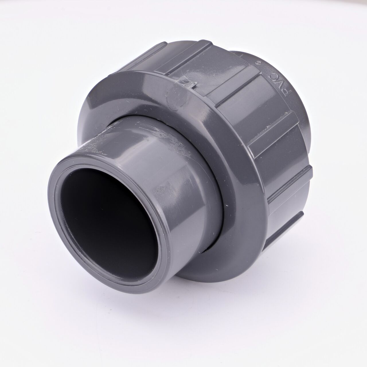 The NDS 1 in. PVC Union is an easy-fit coupling has two slip ends that slide onto 1 in. Sch. 80 pipe ends for pool and spa, irrigation, and plumbing installations (NDS U-1000-S)