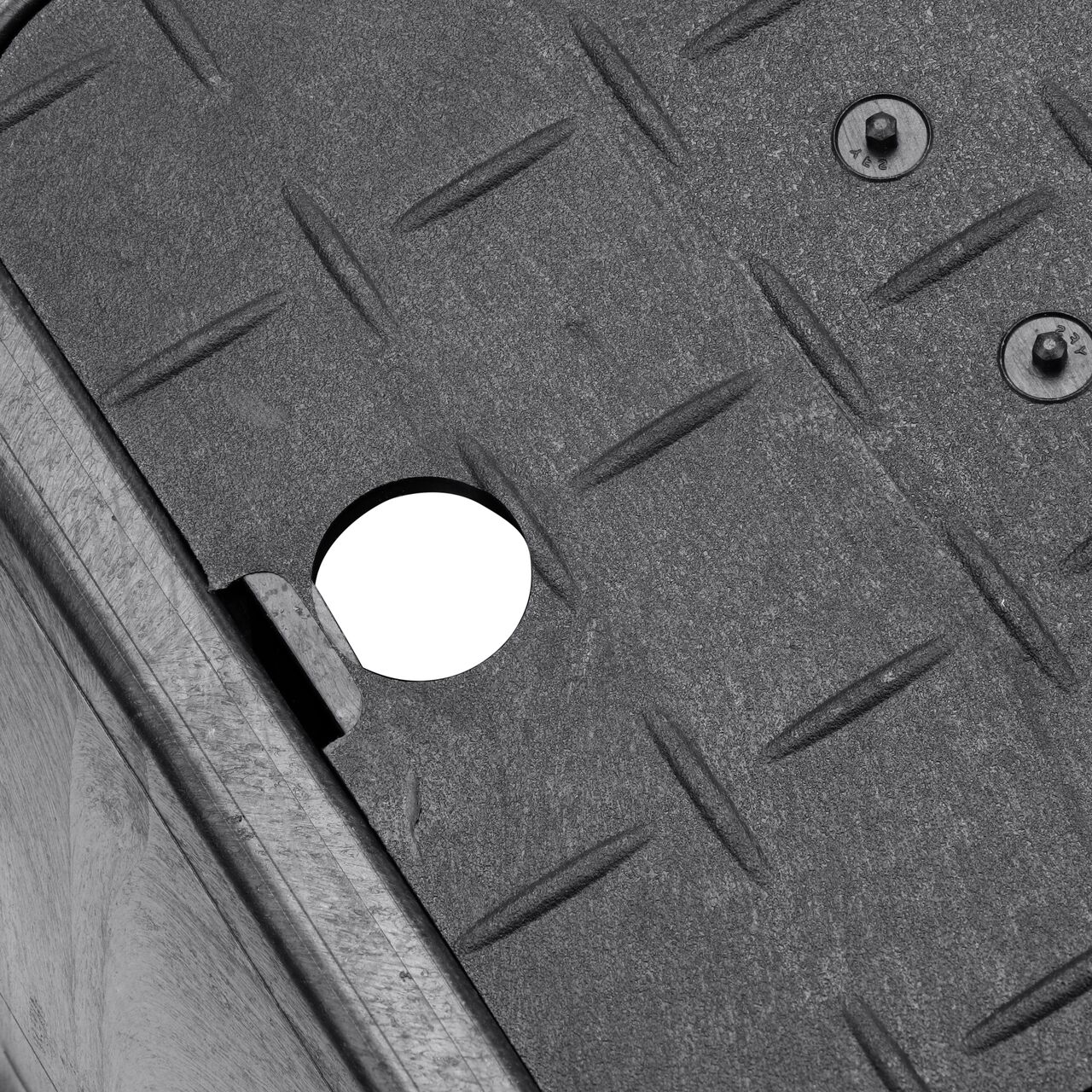 Closeup view of the outside reinforced edges on the NDS 10 in. X 15 in. Rectangular D1000 Series Meter Box (NDS D1000-SB)
