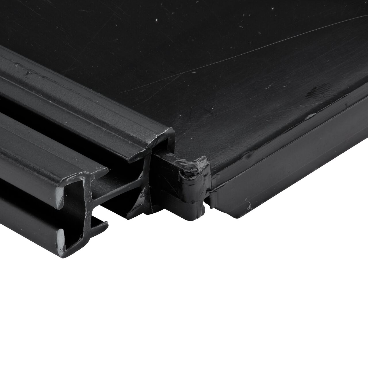 To connect two NDS Root Barrier Panels, slide the edge of the Panel through one slot of the provided joiner strips (NDS EP-1250, NDS EP-1850, NDS EP-2450, NDS EP-3650)