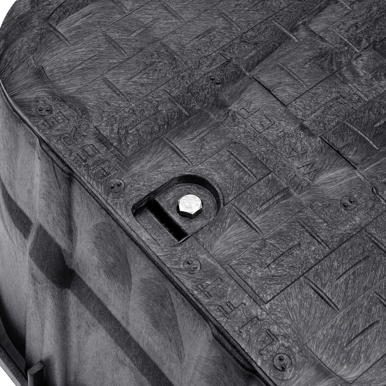 Closeup view of the inside reinforced edges on the NDS 13 in. X 20 in. Rectangular Pro-Spec® Series Valve Box and Cover (NDS 317BCBW)