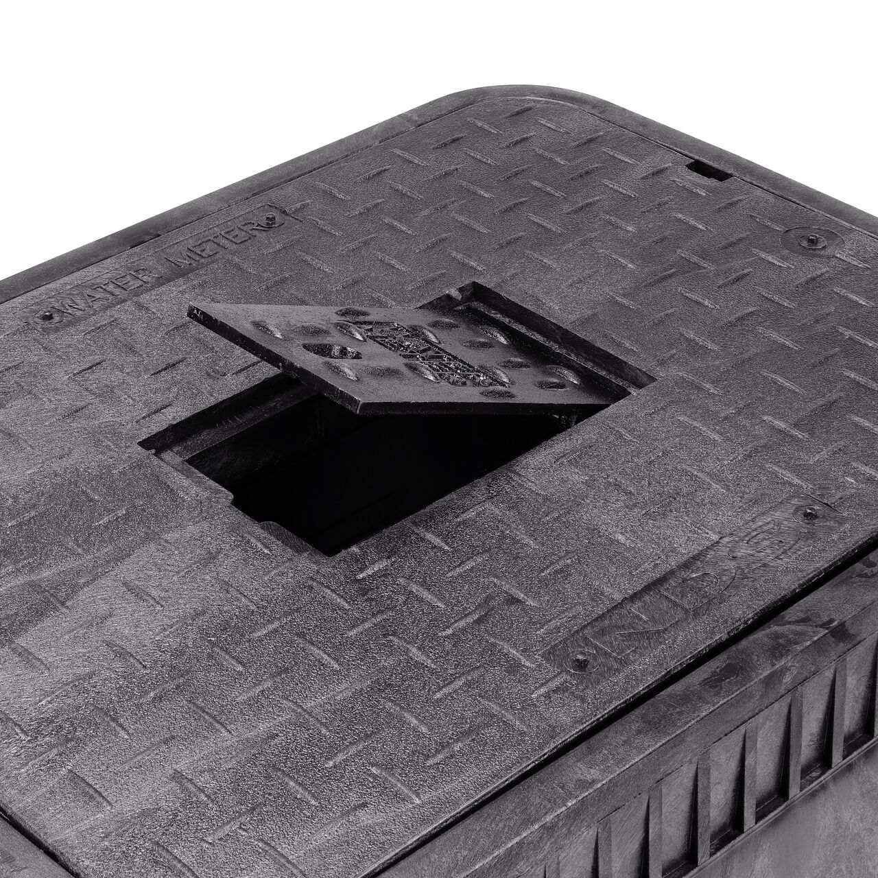 Closeup view of the outside reinforced edges on the NDS 13 in. X 20 in. Rectangular Standard Series Meter Box (NDS D1500-DUDICIR)
