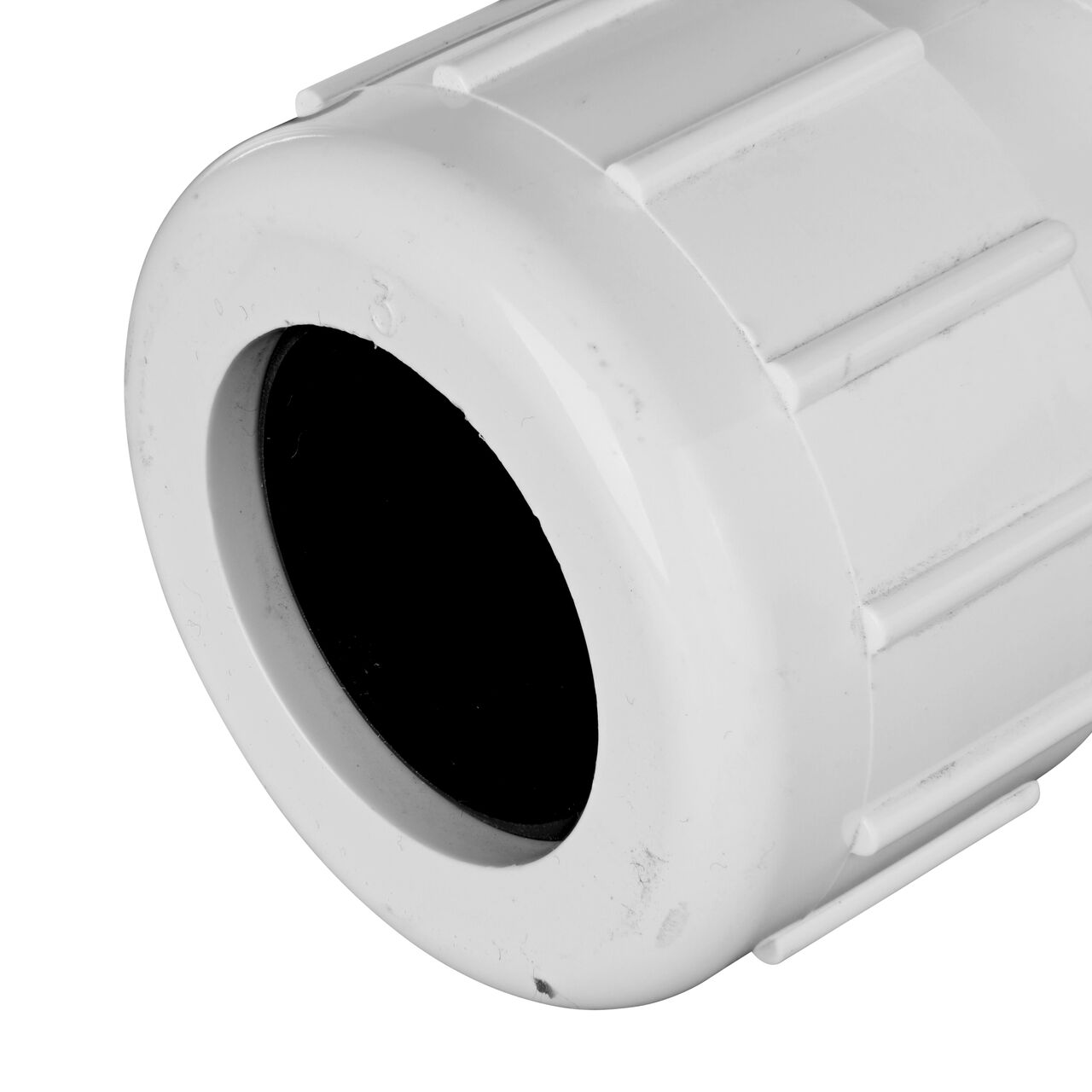 Closeup view of the NDS PVC Threaded Tees showing the compression end with 1 in. adjustable nuts that secured in place which reduces pull-out from pipe (NDS CPT-1000-S)