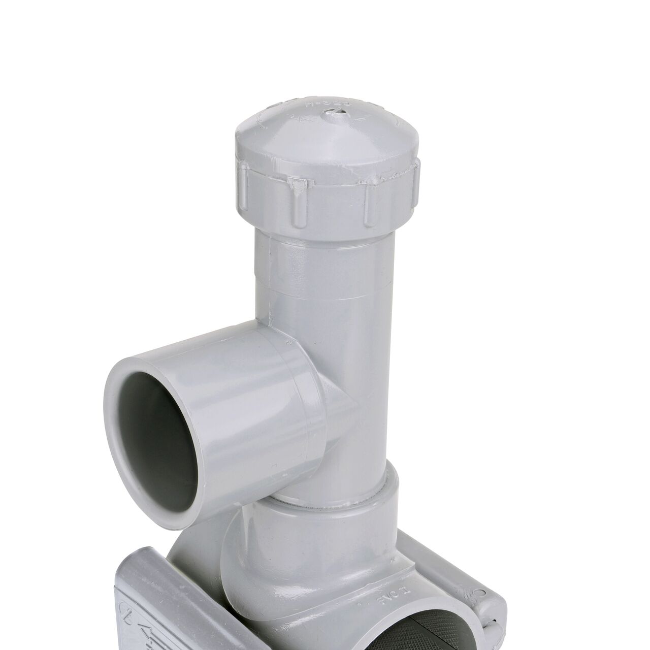 Closeup view of the 1-1/2 in. socket or 2 in. spigot hot/wet tap connection point on the 2-1/2 in. NDS Flo-Tap™ Rigid PVC saddle with 1-1/2 in. socket or 2 in. spigot (NDS 3225)