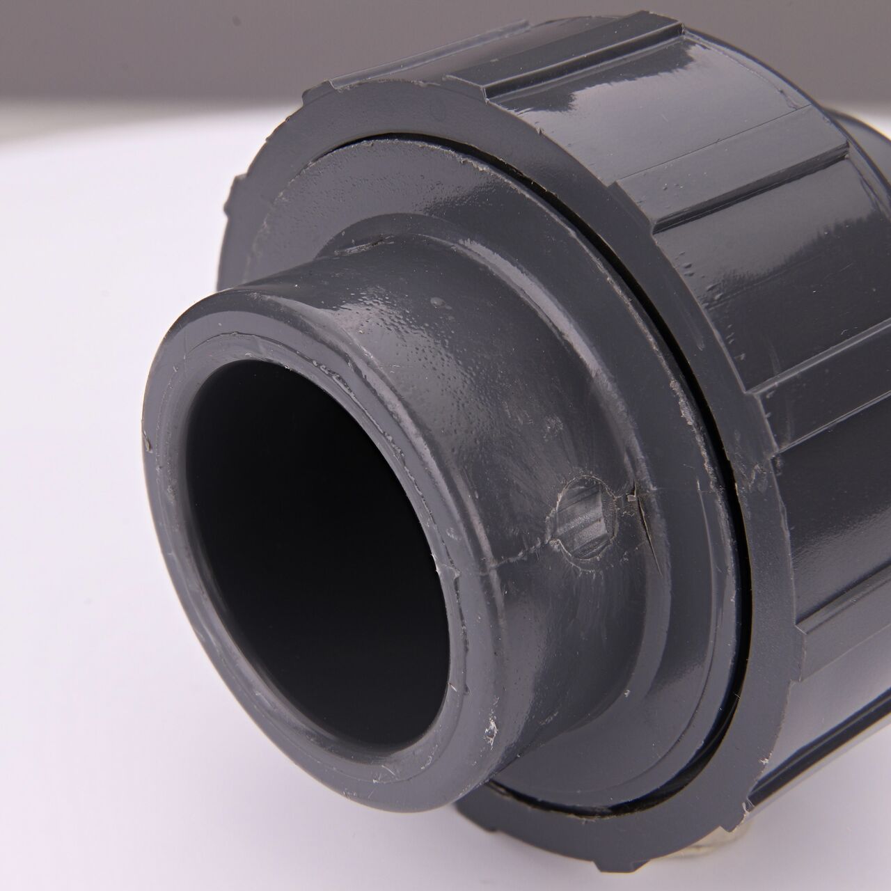 Closeup view of one slip end on the NDS 1 in. PVC Union (NDS U2-1000-S) which provides a corrosion-free connection between pipes and prevents costly property damage