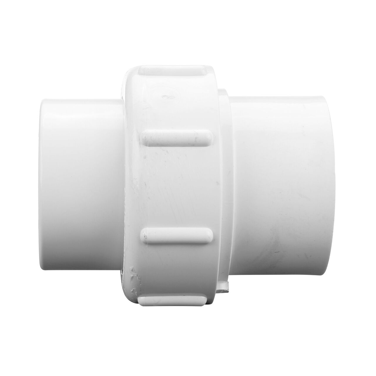 side view of PVC Union Adapter, 1-1/2 in. IPS S X Spigot showing the center of union which can be pulled apart to quickly disconnect two pipes in system (NDS 1600-15)