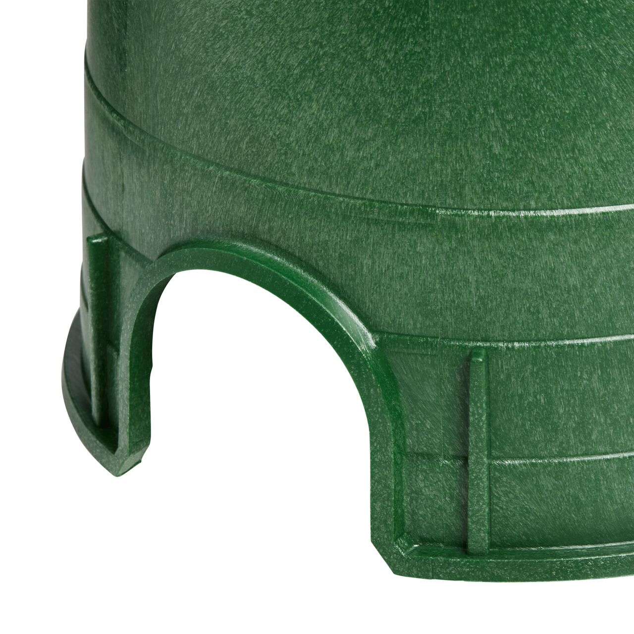 Closeup view of the pipe hole on the NDS Green plastic 6 in. Round Standard Series Valve Box (NDS 2108B)