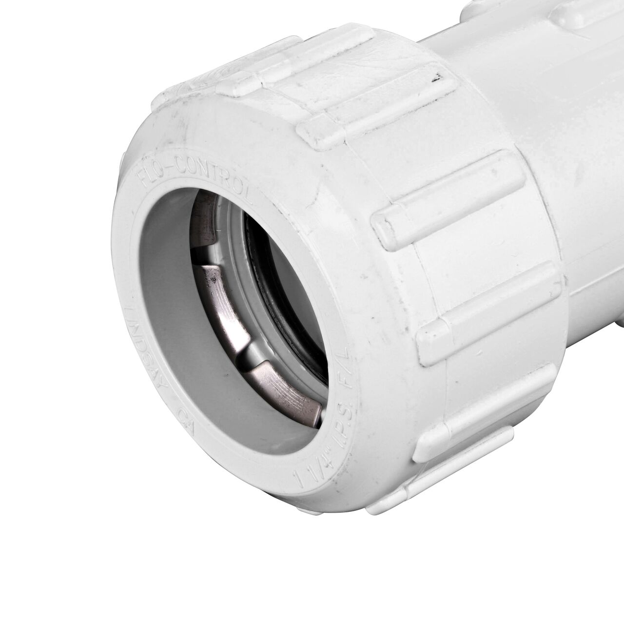Closeup of the 1-1/4 inch compression inlet side of the NDS 1 1/4 in. Flo Lock PVC Gripper Coupling (NDS 112-12)