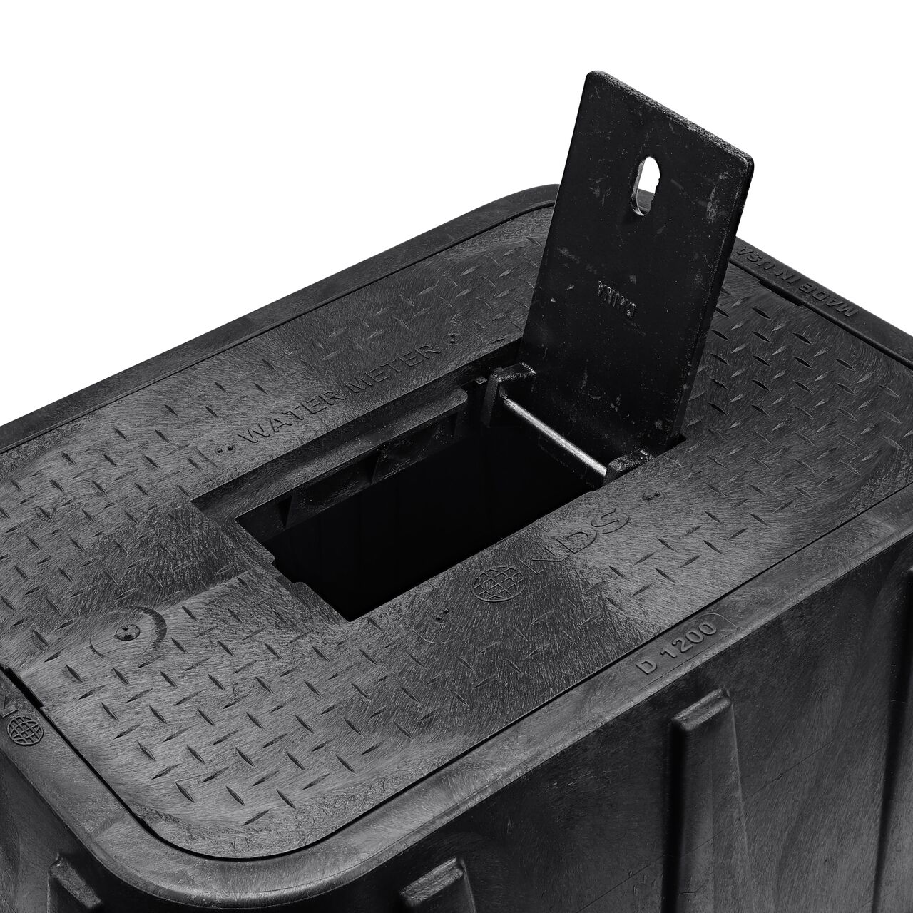 Closeup view of the non-hinged side open on the Cast Iron reader door on the NDS 14 in. X 19 in. Rectangular Standard Series Meter Box & Water Meter Cover (NDS D1200-DICIR)