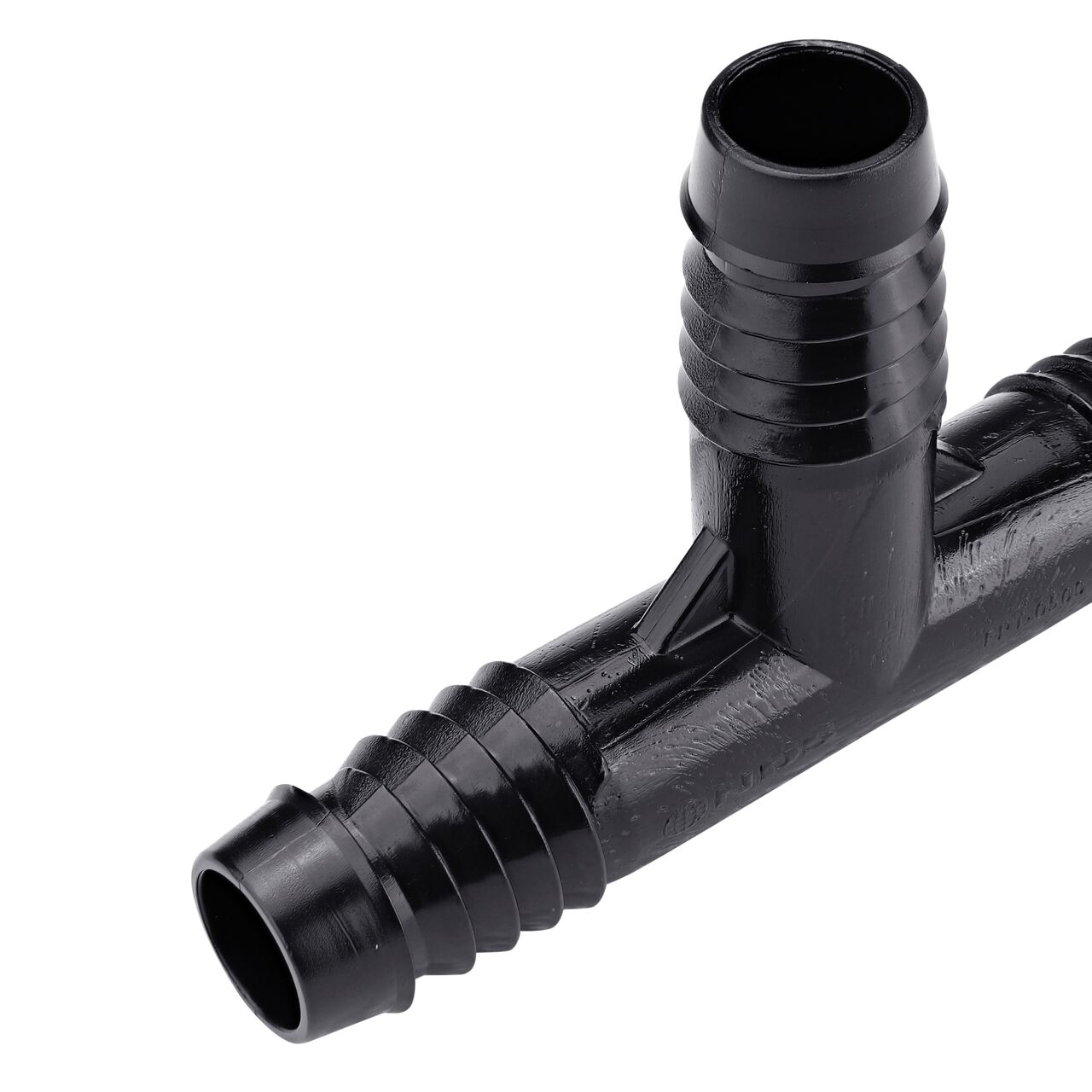 Closeup view of the barbed end on the NDS 1/2 in. Barbed Flexee Swing Pipe Tee which provides turns and branches in the irrigation pipeline (NDS FPT-0500)