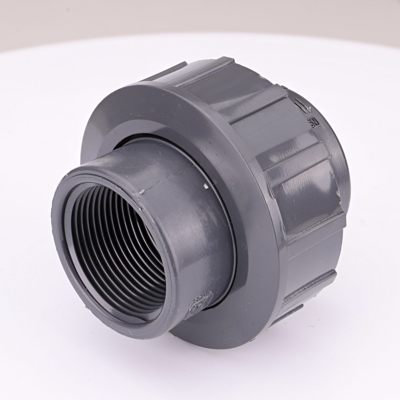 The NDS 1-1/4 in. PVC Union is an easy-fit coupling has two FPT ends that threads onto 1-1/4 in. Sch. 80 pipe ends for pool and spa, irrigation, and plumbing installations (NDS U-1250-T)