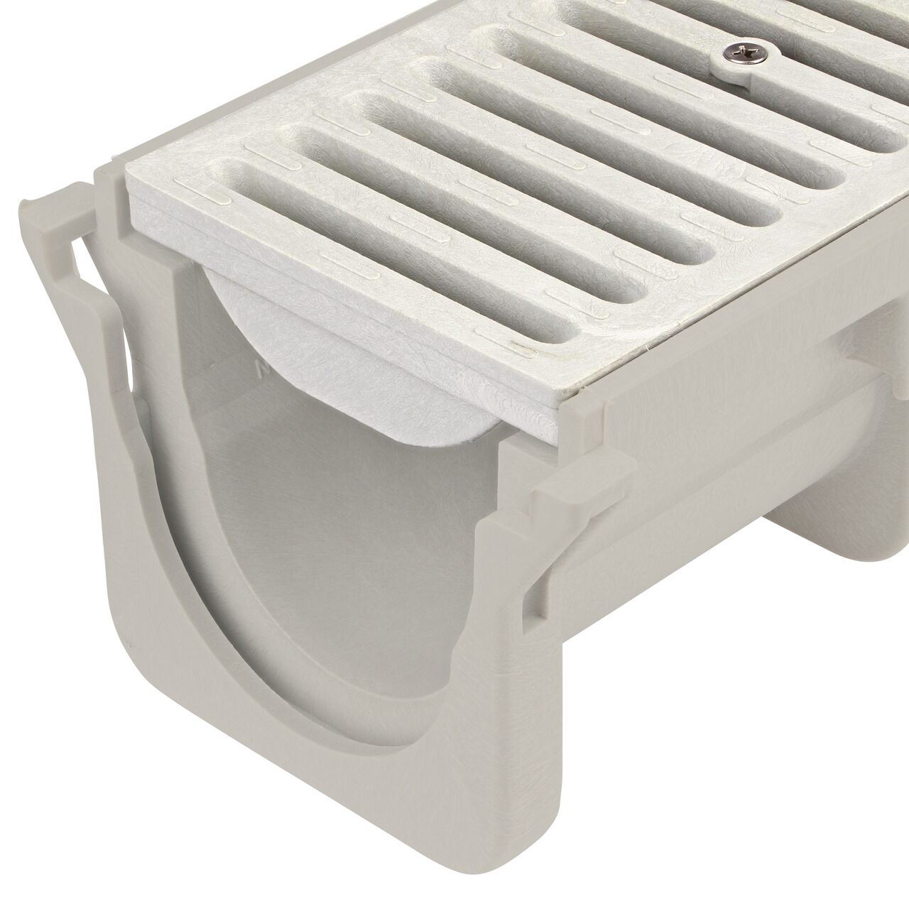 Closeup groove (female) side of the NDS 3.99 in. Deep Neutral Dura Slope Channel (NDS DS-090N) with the Standard Duraslope Light Gray Grate installed (NDS 661LG)