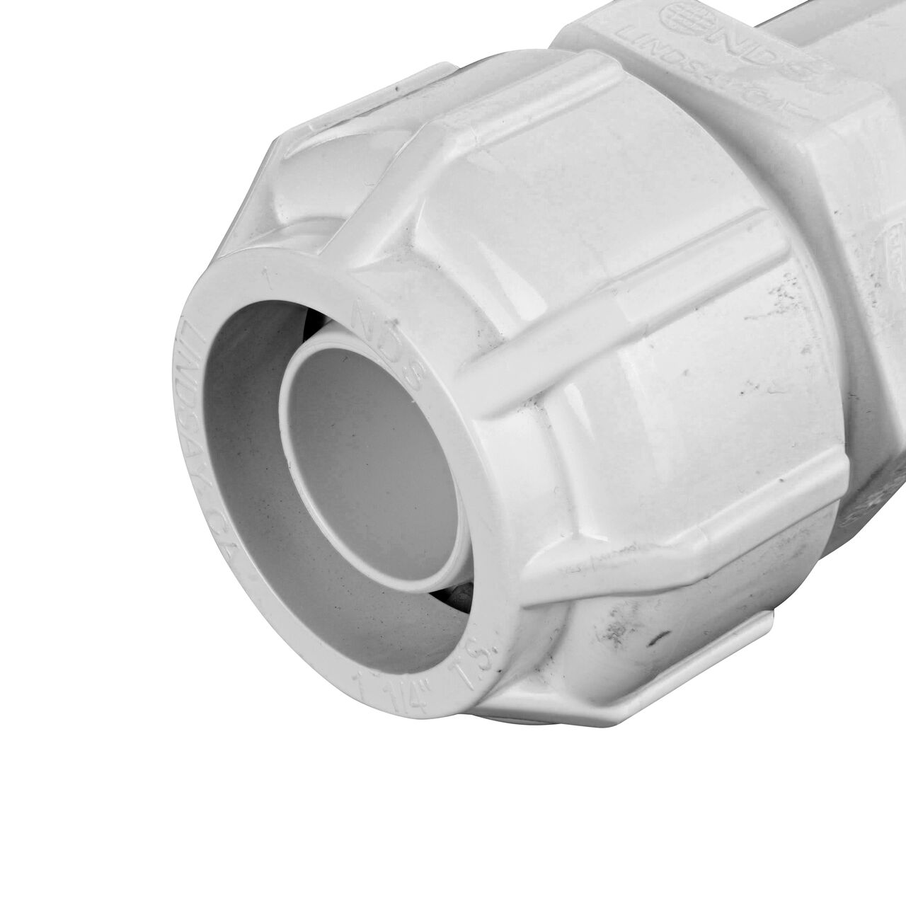 Closeup of the Flo Lock compression end with steel gripper on the NDS 1 1/4 in. IPS Spigot X SDR-9 CTS Flo-Lock™ Gripper Adapter (NDS 733-12)