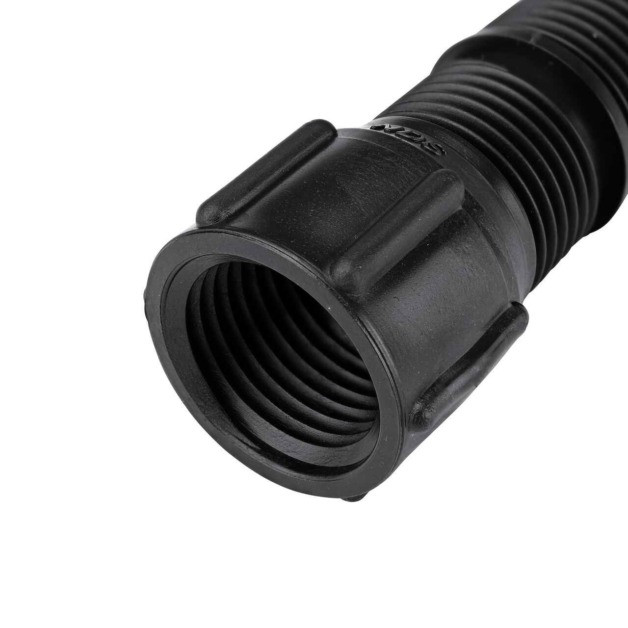 Closeup view of the NDS 1/2 in. Cut-Off Riser Extension FPT end that threads onto MPT riser (NDS CRE-0500-3)
