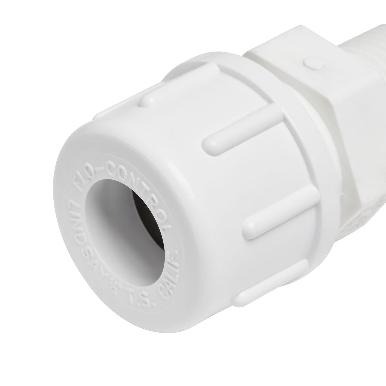 Closeup of the Flo-Lock compression end with steel gripper on the NDS Flo-Lock™ PVC Gripper Adapter, 1/2 in. CTS X 1/2 in. CTS MPT (NDS 235-05)