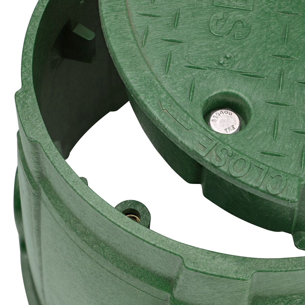 Align the bolt hole on the lid with the bolt hole from the NDS 10 in. Round Pro-Spec® Series Green Box and Green Sewer Cover (NDS 312BCBS) for a secure fit
