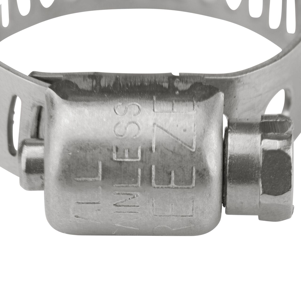Closeup view of the two-piece clamp housing made of Series 300 Stainless Steel on the NDS 1/2 in. - 29/32 in. Worm Drive Hose Clamp SAE 6 with 5/16 band width (NDS 3606)